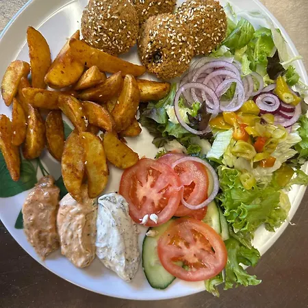 Jimmy Gastronomie & Uebernachtung 3*