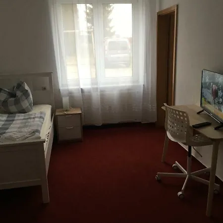 Jimmy Gastronomie & Uebernachtung 3*