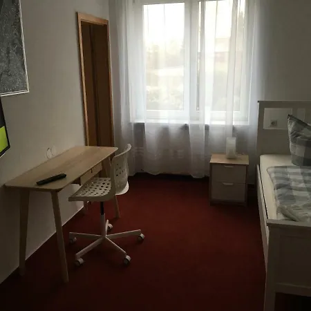 Guest house Jimmy Gastronomie & Uebernachtung 3*