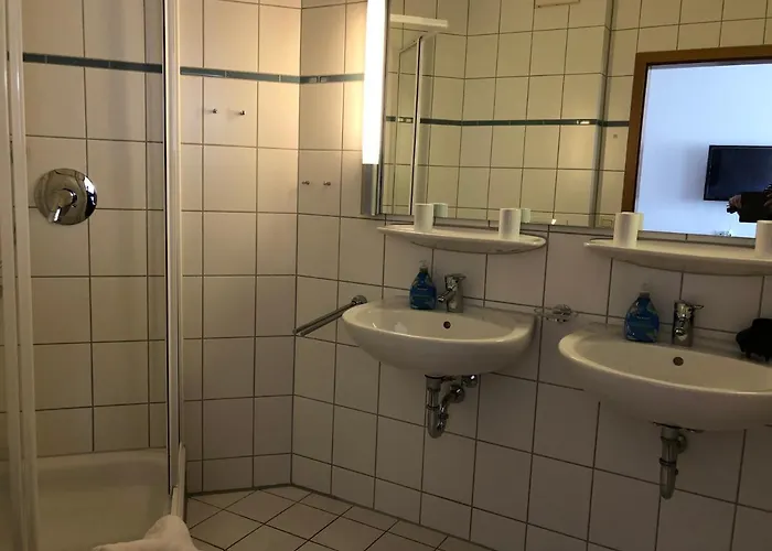 Jimmy Gastronomie & Uebernachtung Vendégház